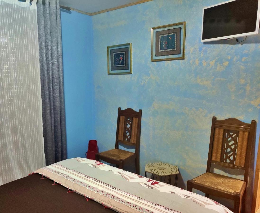 Casa Conesa II Pension Tronchon Buitenkant foto